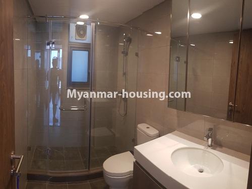 缅甸房地产 - 出售物件 - No.3441 - 2BHK Room in The Central Condominium for sale in Yankin! - bathroom view