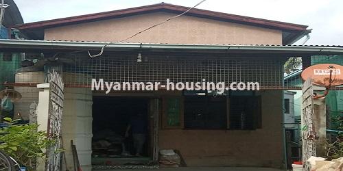 ミャンマー不動産 - 売り物件 - No.3462 - RC One Storey Landed House with half attic for sale near City Mart, Minglalar Cinema, No. 2 Market in South Dagon! - house view