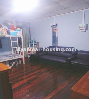 ミャンマー不動産 - 売り物件 - No.3483 - Two bedroom apartment for slae in Pan Hlaing housing, Kyeemyintdaing! - living room