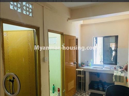 缅甸房地产 - 出售物件 - No.3484 - First Floor Apartment for Sale in Sanchaung! - bathroom