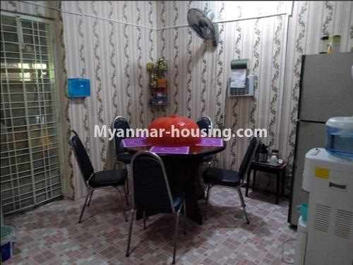 မြန်မာအိမ်ခြံမြေ - ရောင်းမည် property - No.3496 - သင်္ဃန်းကျွန်းတွင် နှစ်ထပ်အိမ်တစ်လုံး ရောင်းရန်ရှိသည်။ - dining area